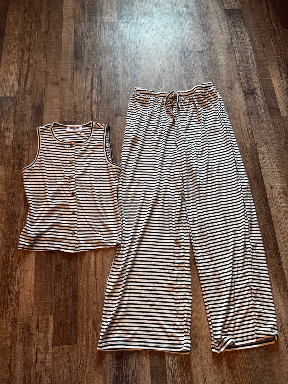 Double Zero Cream and Black Striped Button-Front Tank